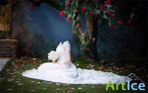 Под волшебным деревом со свадебным букетом - шаблон для фото